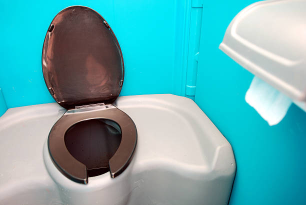 Best Portable restroom trailer rental  in Fallon, NV